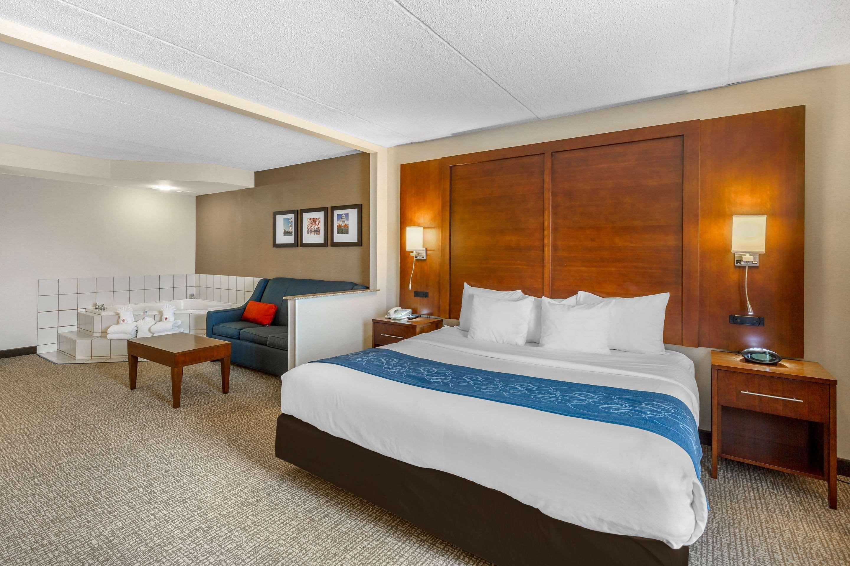 Comfort Suites Manassas Exterior foto