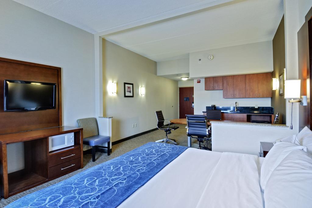 Comfort Suites Manassas Exterior foto